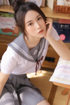 欧美无遮挡很黄裸交视频